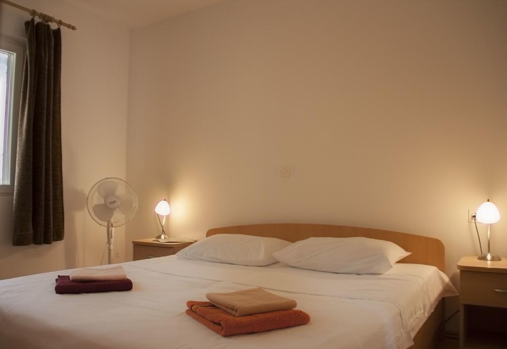 House Baglija Apartment Лумбарда Стая снимка